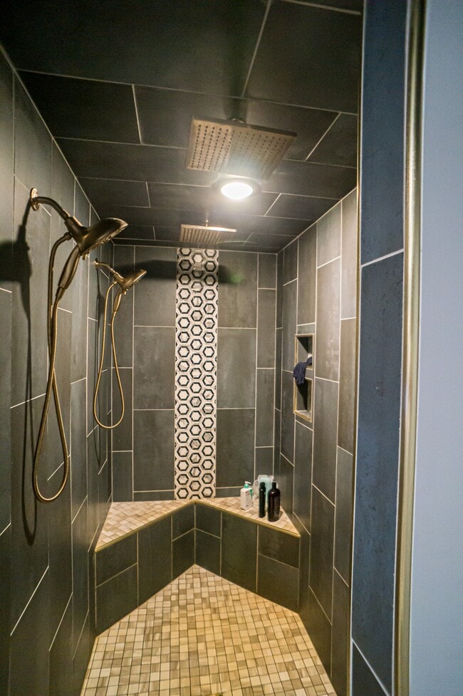 Building Photo - 1547 Norrona Ct SW