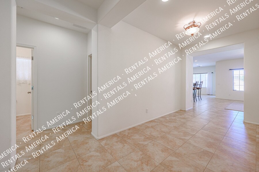 Building Photo - 24016 N 164th Ave