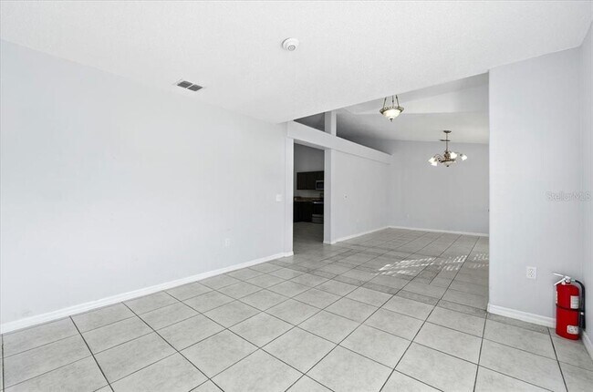 Building Photo - 1158 Perpignan Ct