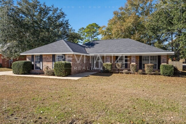 Building Photo - Beautiful 4-Bed 2-Bath Home on Corner Lot in Gated Community