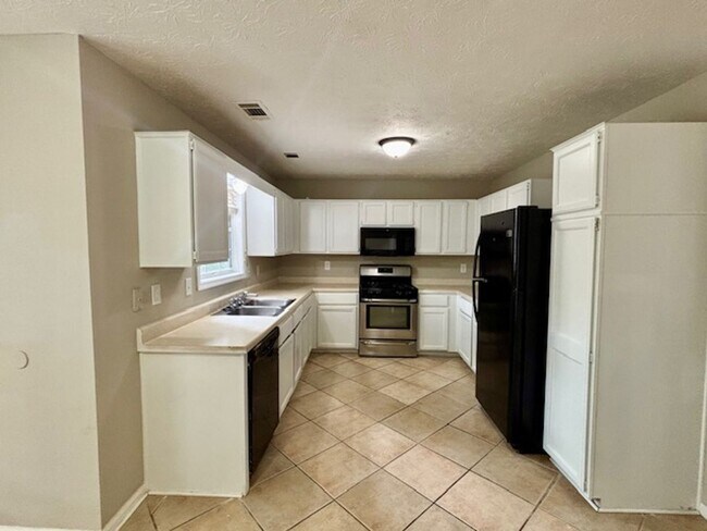 Building Photo - 3484 Shady Woods Cir
