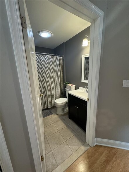 Building Photo - 268 Kempsey Dr