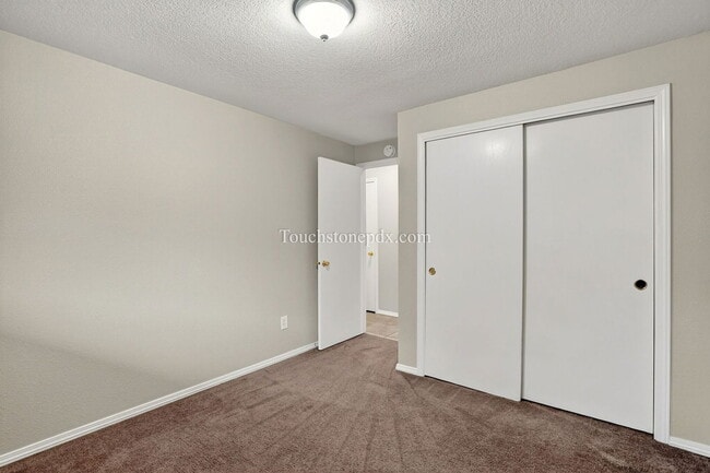 Building Photo - 1920 S Alpine St