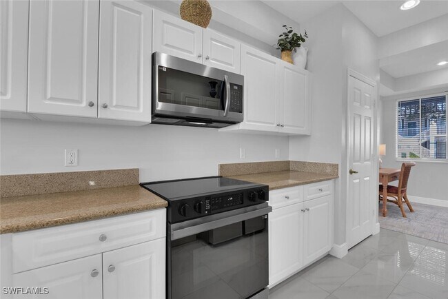 Building Photo - 7955 Mahogany Run Ln