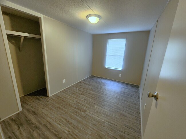 Building Photo - 20223 Perrilloux Rd