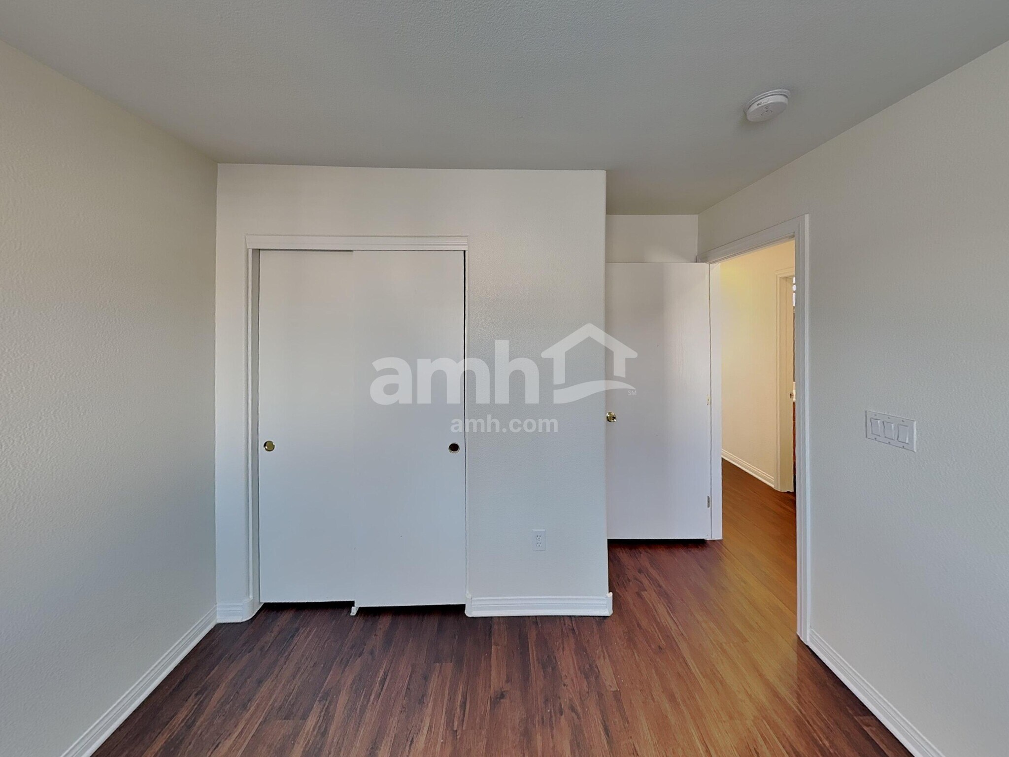 Building Photo - 5283 Railroad River Ave