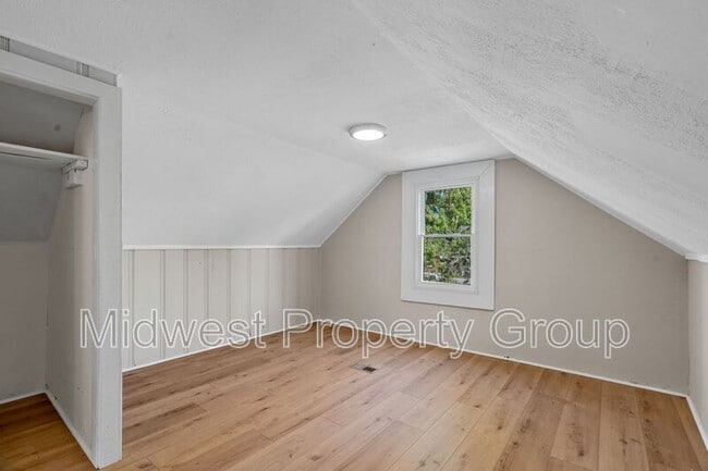 Building Photo - 3410 McKibbon