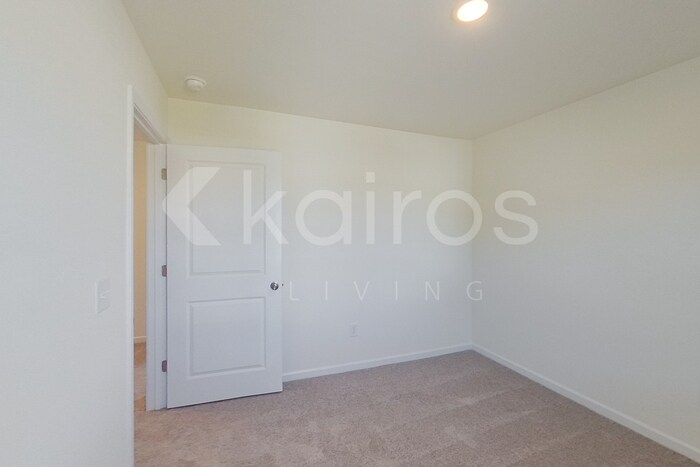 Building Photo - 7021 Peppermill Way