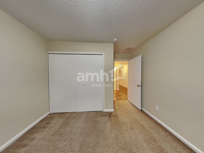 Building Photo - 76298 Long Pond Loop