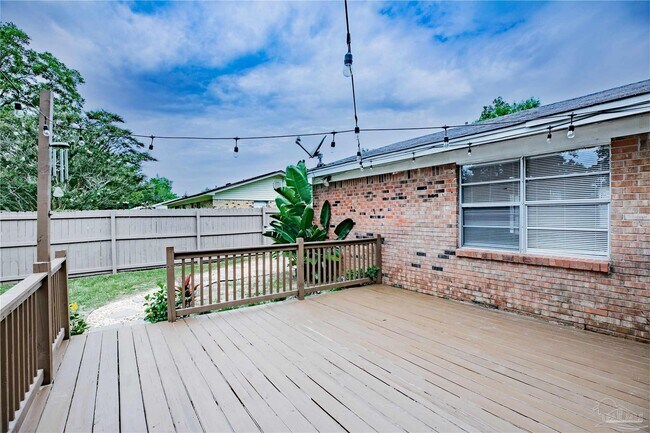 Building Photo - 4381 Bixby Cir