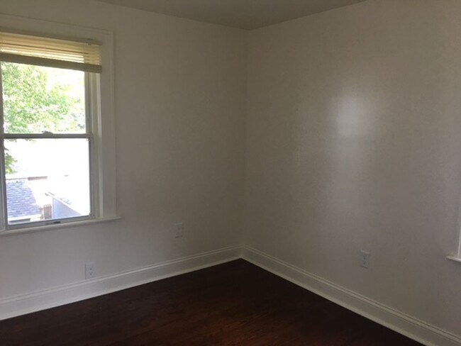 Building Photo - Renovated three bedroom home