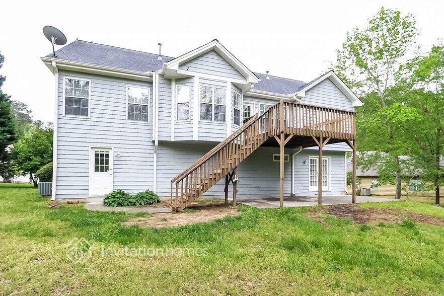 Building Photo - 3208 Evonshire Ln