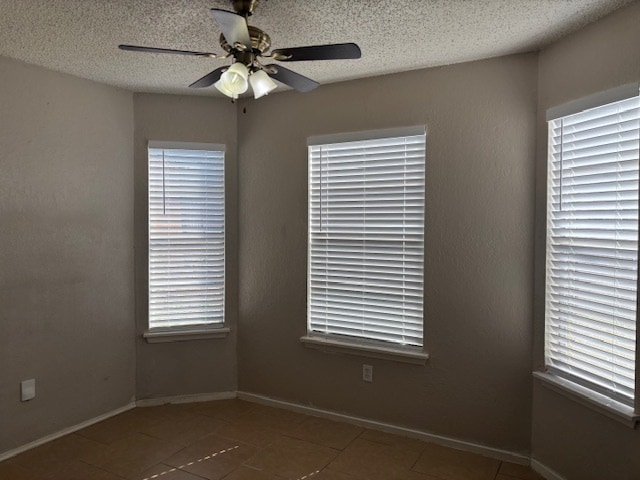 Building Photo - 825 Quetzal St