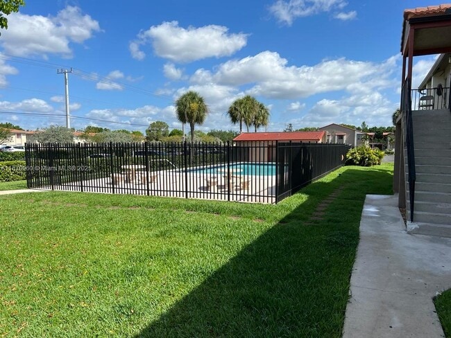 Building Photo - 3157 Coral Ridge Dr
