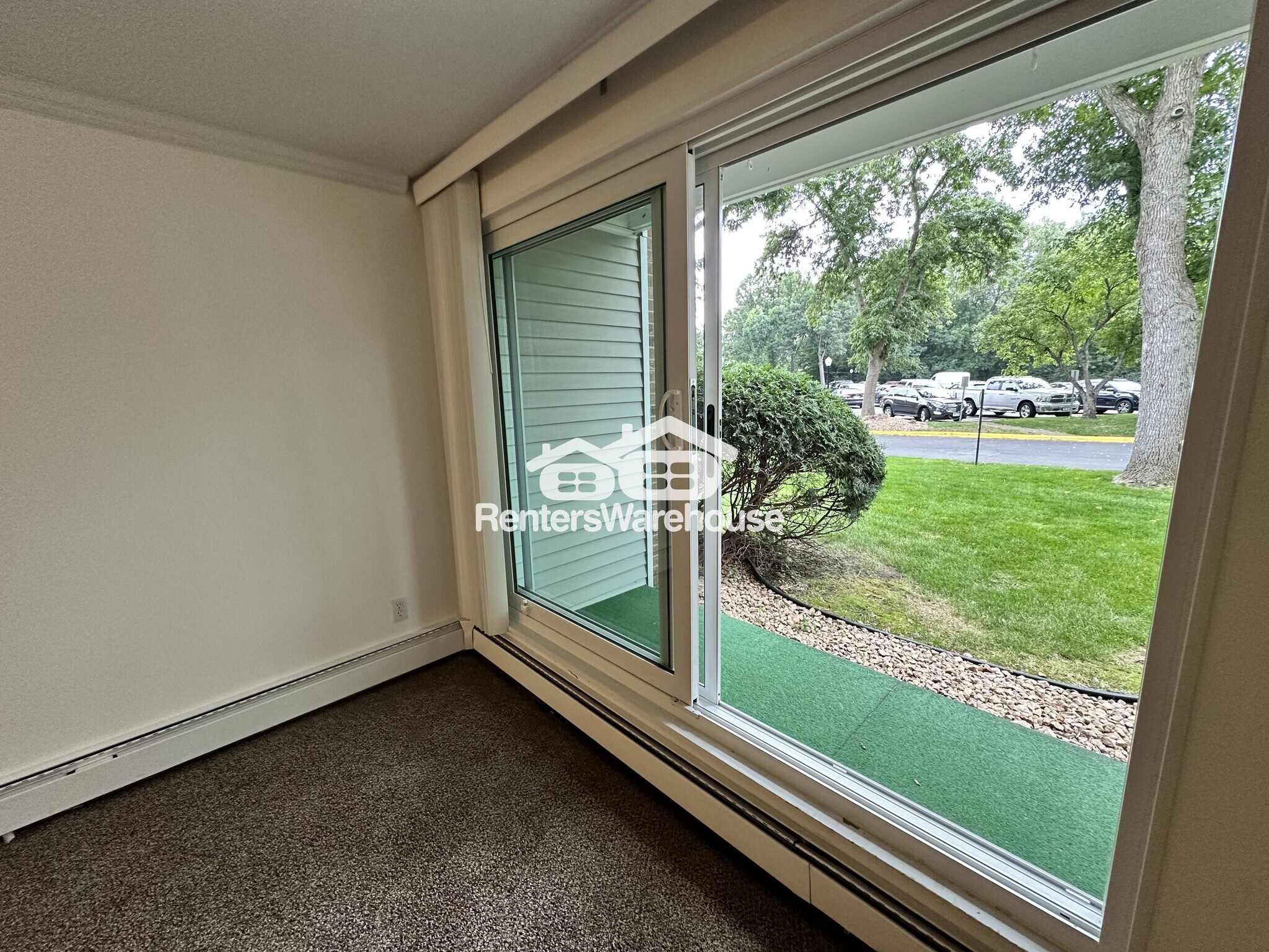 Building Photo - 1601 N Innsbruck Dr