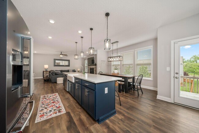 Building Photo - 288 Mahogany Ln