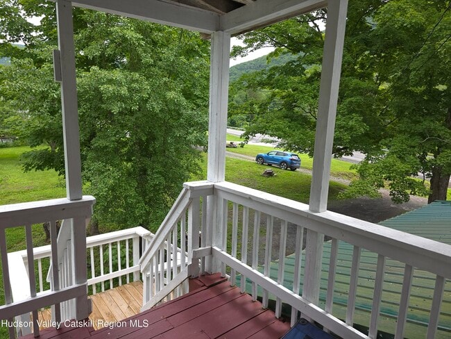 Building Photo - 1253 NY-214