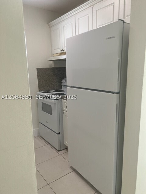 Building Photo - 4163 SW 67th Ave