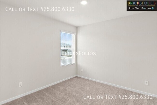 Building Photo - 1265 SW Pendleton Way