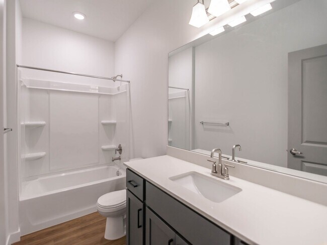 Building Photo - 2308 E 830 S