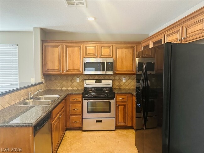 Building Photo - 5071 Penryn Ct