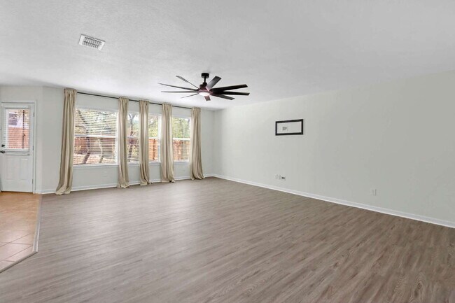 Building Photo - 10838 Black Wolf Bay