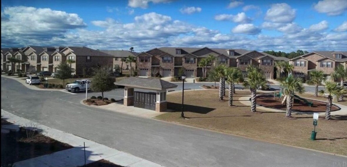 Building Photo - 2127 Wilsons Plover Cir
