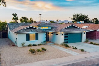 Building Photo - NO HOA Heated Pool-Gorgeous 3bed/2bath Home in Old Town Scottsdale