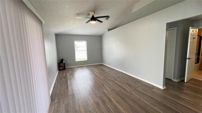 Building Photo - 485 Martigues Dr