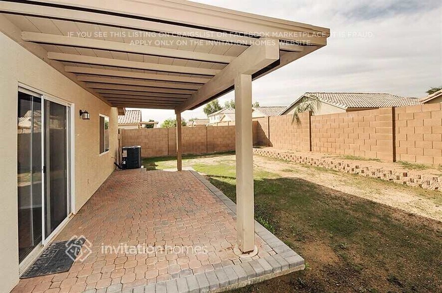 Building Photo - 12230 W Aster Dr