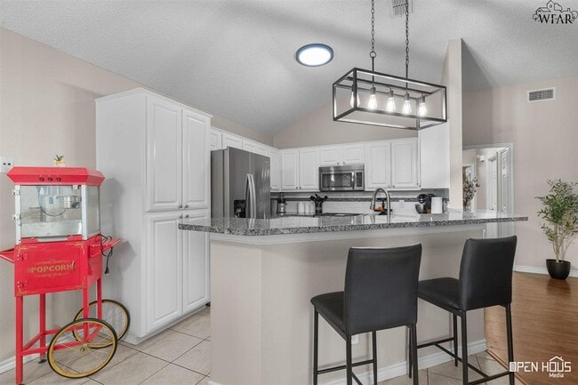 Building Photo - 6036 Van Dorn Dr