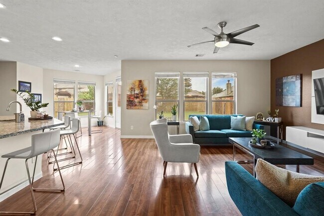 Building Photo - 6719 Path Way Ct