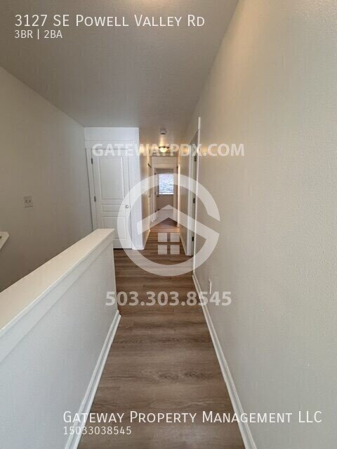 Building Photo - 3127 SE Powell Valley Rd