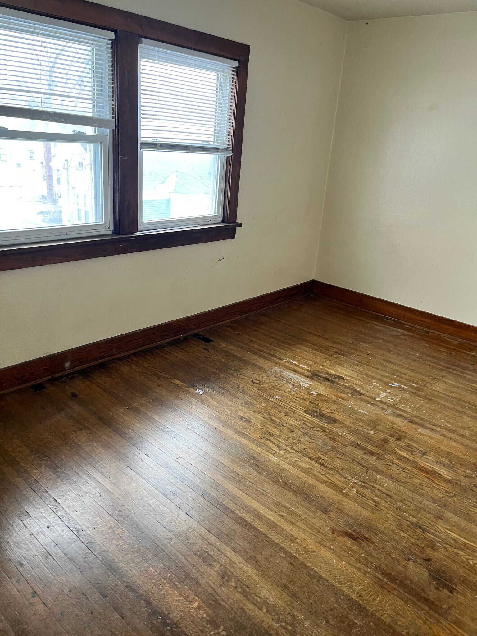 Building Photo - 218 Hammond Ave