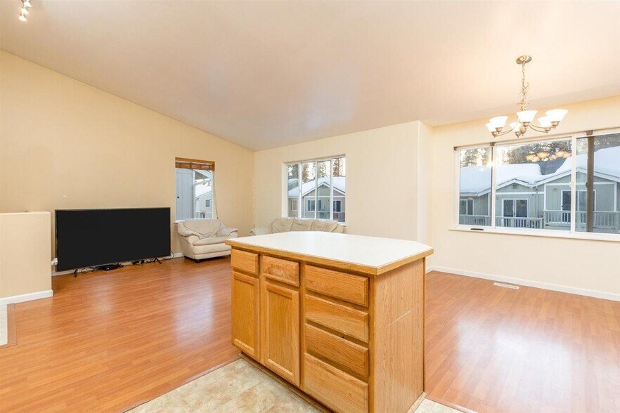 Building Photo - 6430 Fairweather Dr