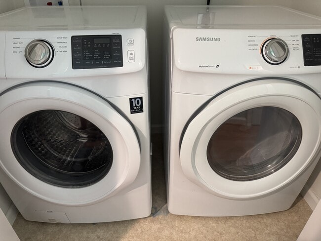 Building Photo - 4155 Captains Corridor