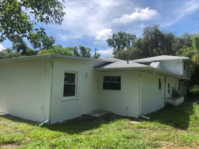 Building Photo - 1071 Blake St