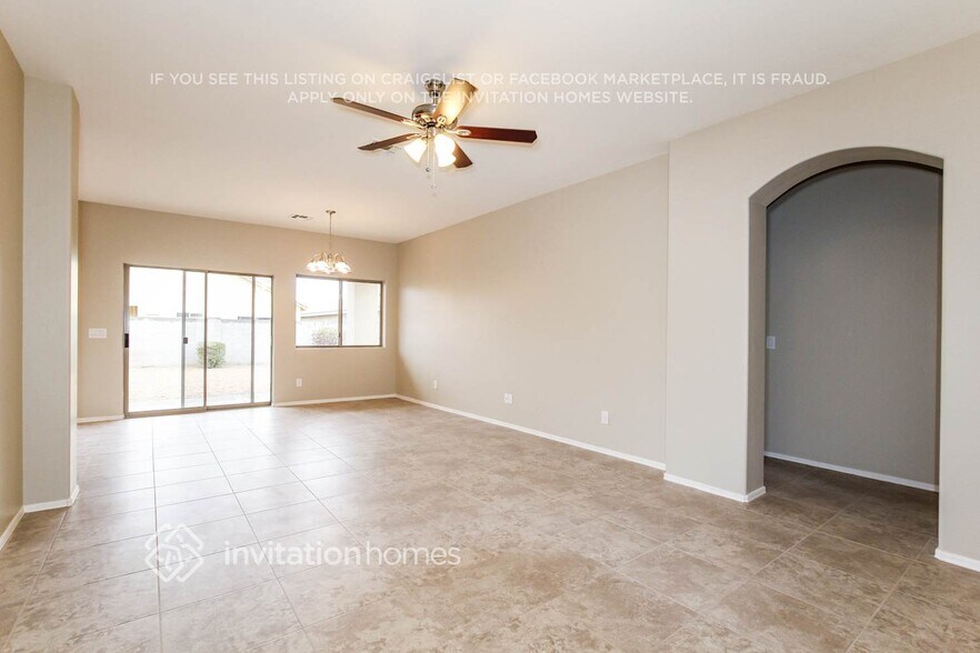 Building Photo - 1608 S 79th Ln