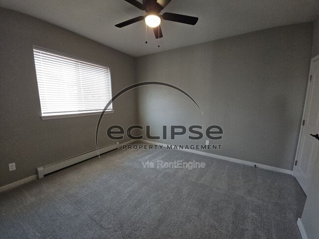 Building Photo - 507 Crestone Ave