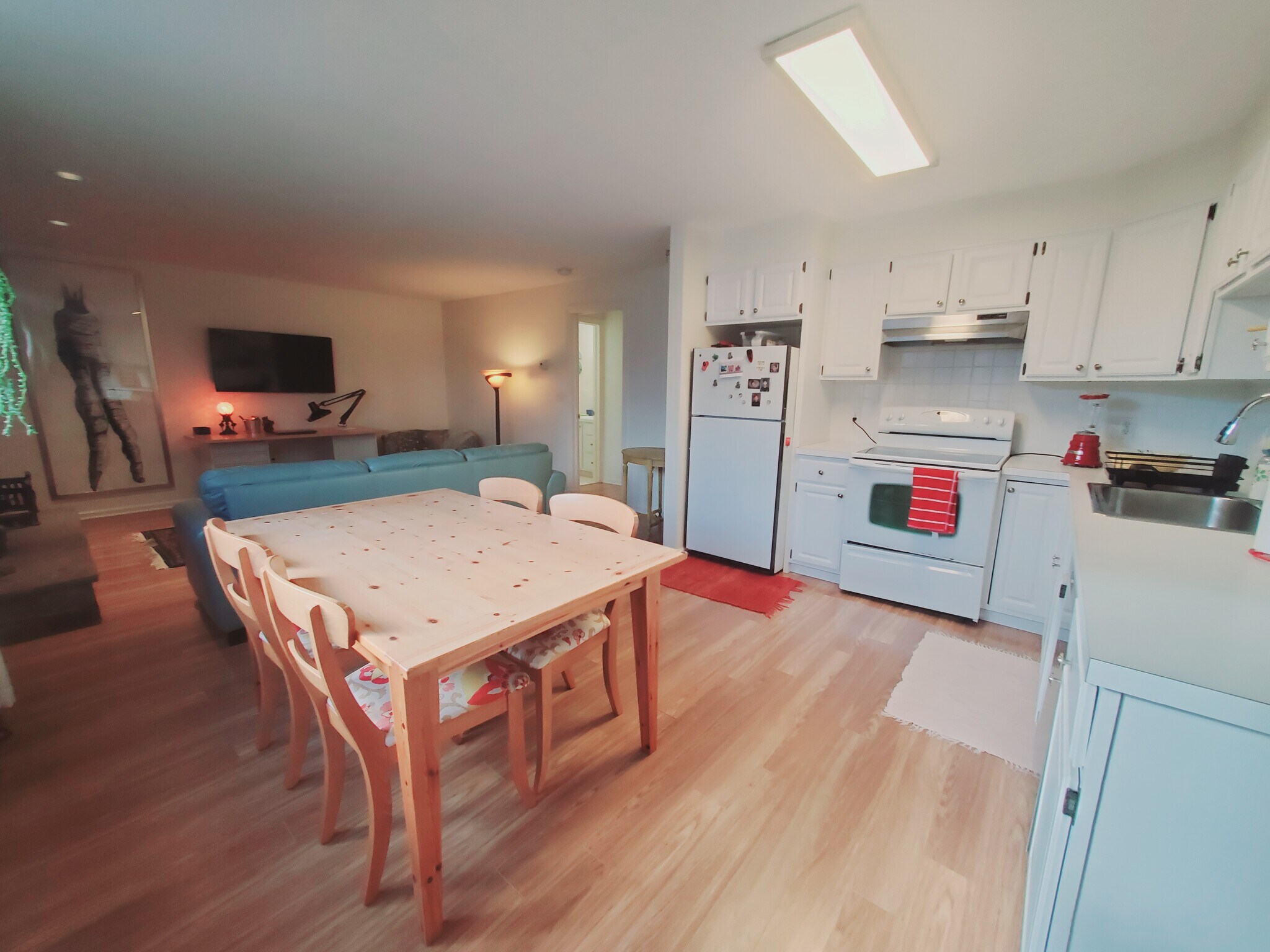 Building Photo - 55 Whitmore Ln