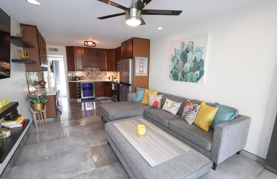 Building Photo - 9639 Spyglass Ave