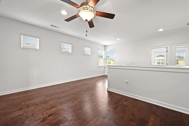 Building Photo - 8901 Parker Ranch Cir