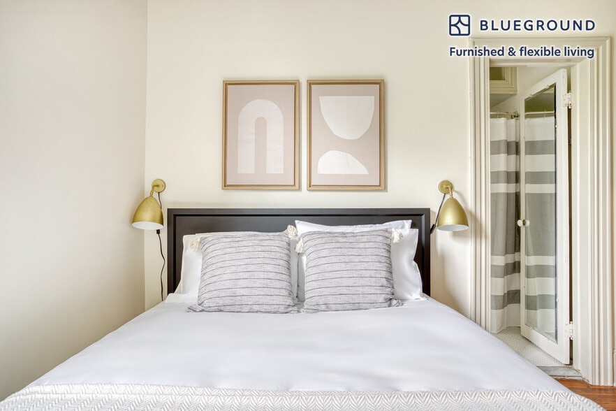 Building Photo - 1503 Vermont Ave NW