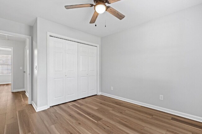 Building Photo - 3 Bedroom 2 bath home on a corner lot in the Telfair community