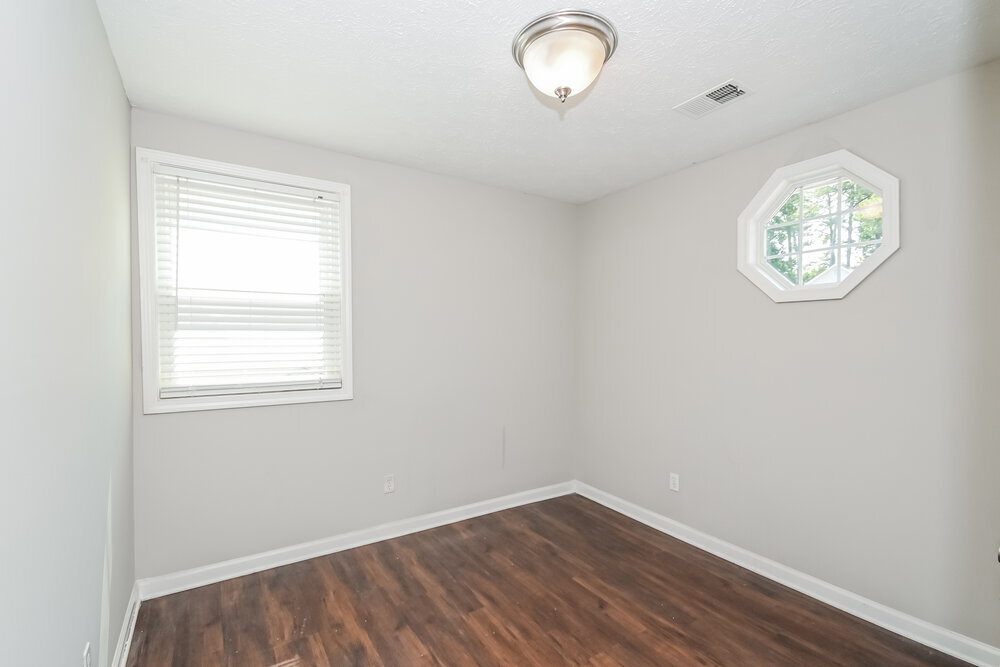 Building Photo - 1001 Maidstone Ct