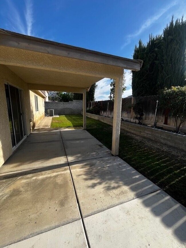 Building Photo - 6504 Nichelini Ct