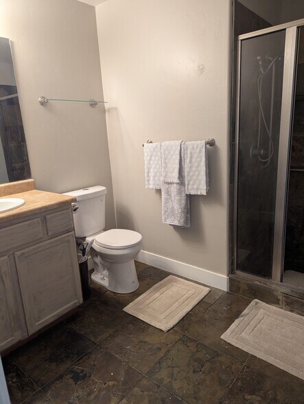 Building Photo - 5519 Lillehammer Ln