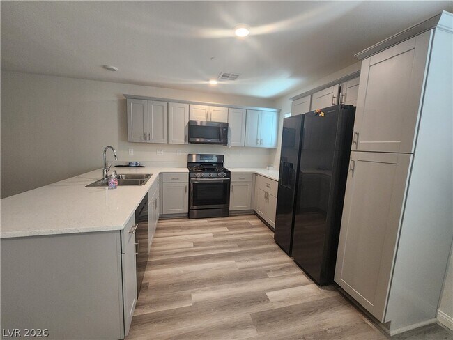 Building Photo - 3783 Enchanted Sky St