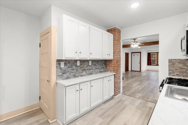 Building Photo - 6008 Second St.