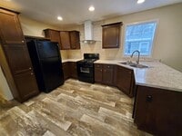 Building Photo - 48 Sparrow Hill Dr